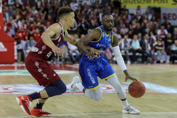 不仅是他重 不仅是他重