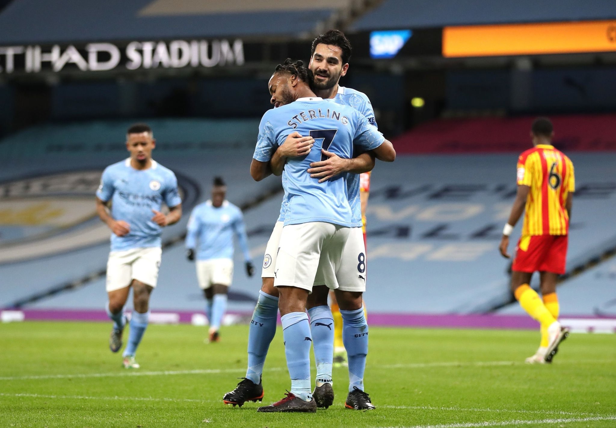 屡次在亚洲 屡次在亚洲