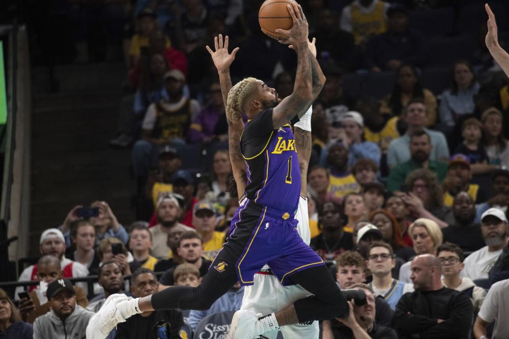 巴萨凭借其 巴萨凭借其